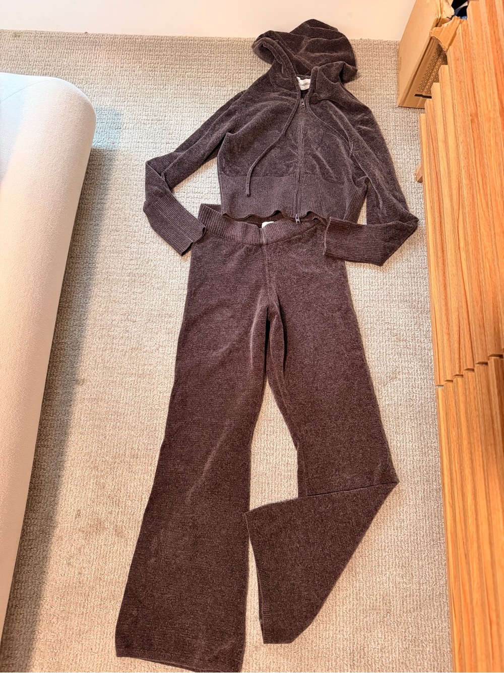 No Boundaries Brown Straight-Leg Knit Pants & Zip Hoodie Set